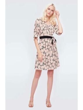 Diane Von Furstenberg Christina Designer Crepe Wrap Dress In Leaf Twig Large